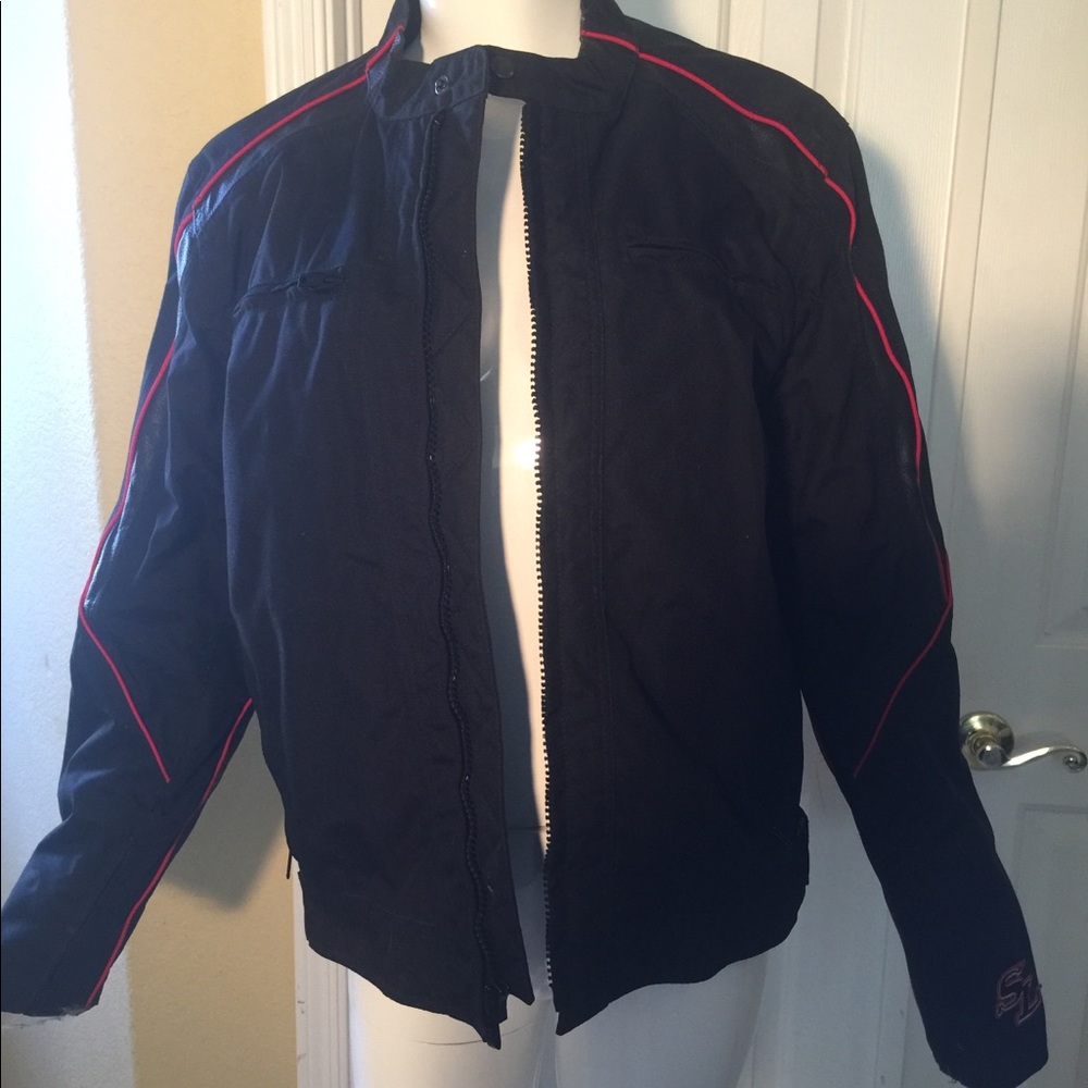 Motorcycle jacket